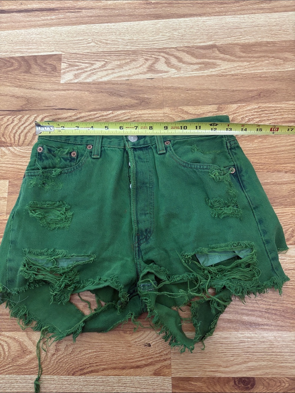 levi strauss & co green jean shorts size 28 - Picture 3 of 16
